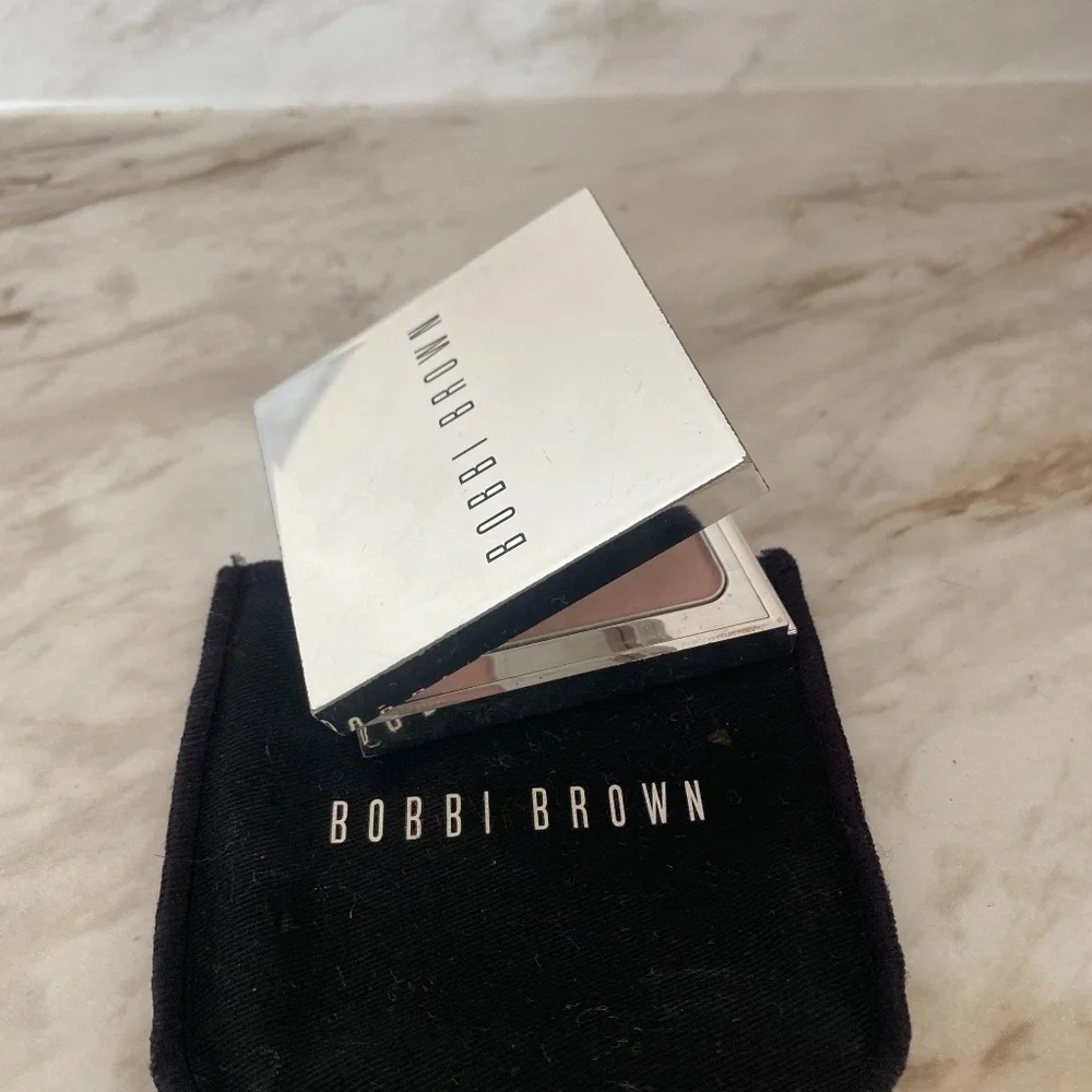 🪞 Bobbi brown brightening finish beauty powder brightening nudes compact - Picture 3 of 7